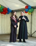 Peter Wolff moderiert als Pfarrer Sebastian Kneipp die 10-Jahres-Feier des Kneipp-Vereins Bad Schwalbach im Jahre 2009